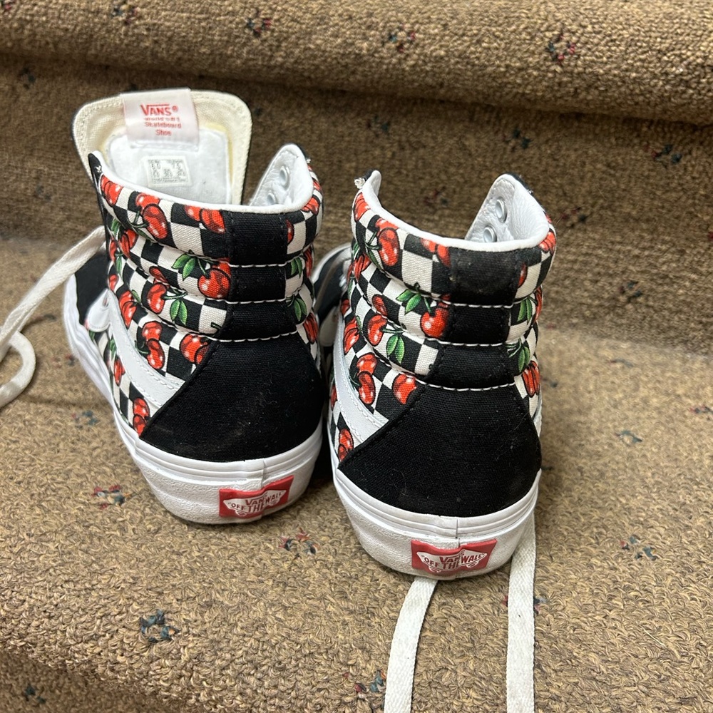Size 7 1/2 vans worn a couple of times!